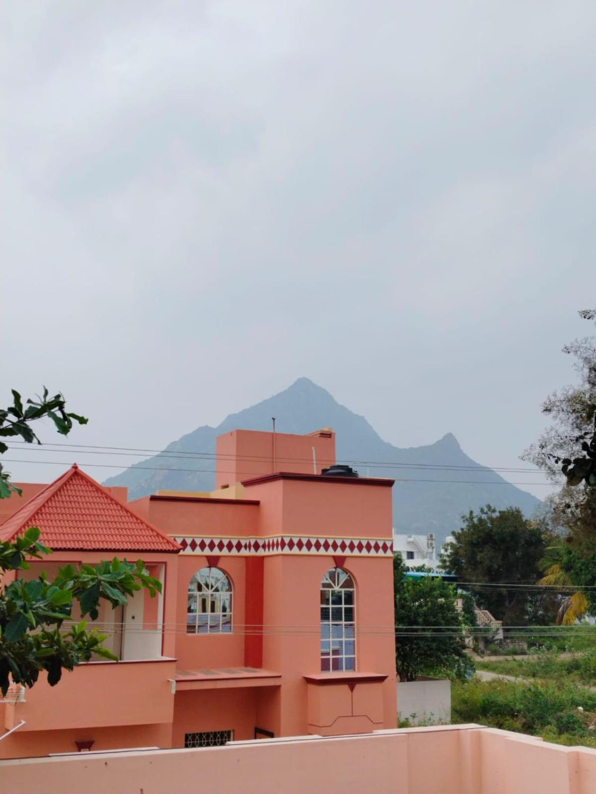 Gateway Residency Hotel Tiruvannāmalai Buitenkant foto